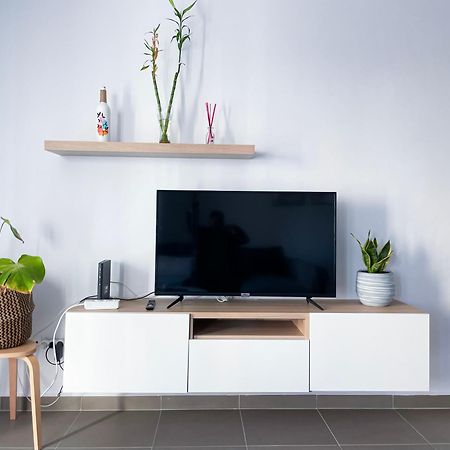 Habitaciones Privadas Con Bano En Piso Centrico غانديا المظهر الخارجي الصورة