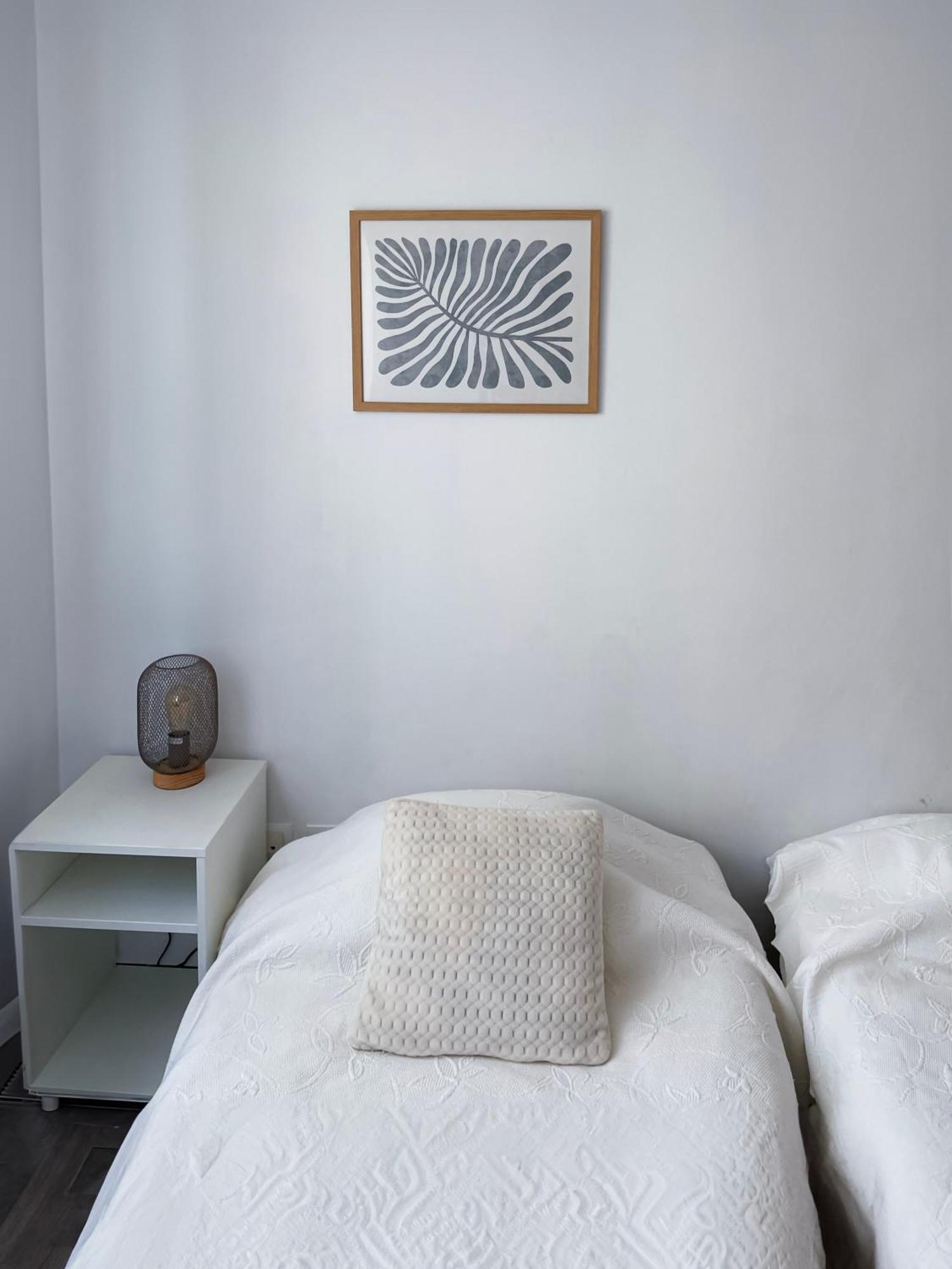 Habitaciones Privadas Con Bano En Piso Centrico غانديا المظهر الخارجي الصورة